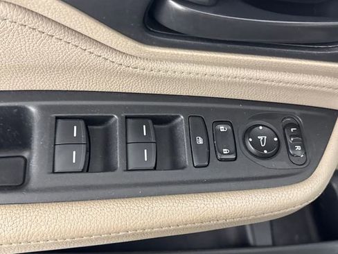 Used 2018 Honda Odyssey Touring image 28