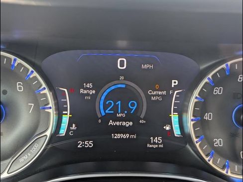 Used 2017 Chrysler Pacifica Touring-L Plus FWD image 21