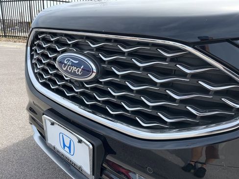 Used 2022 Ford Edge Titanium w/ Equipment Group 301A image 15