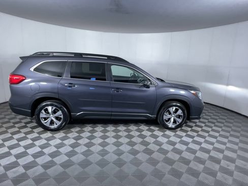 Used 2023 Subaru Ascent Premium w/ Convenience Package image 9