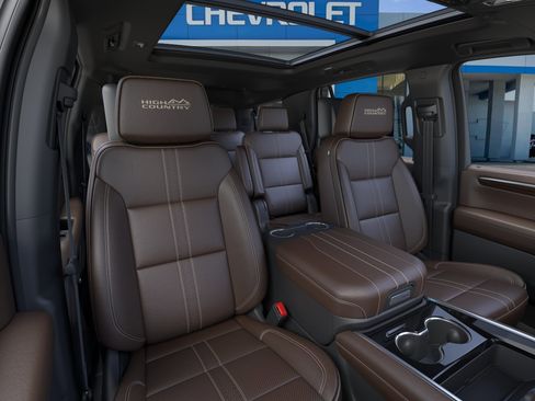 New 2026 Chevrolet Tahoe High Country AWD/4WD image 16