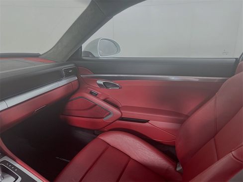 Used 2013 Porsche 911 Carrera 4S image 25