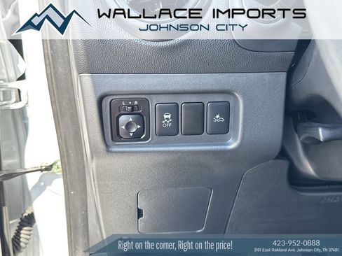 Used 2024 Mitsubishi Mirage ES FWD image 28