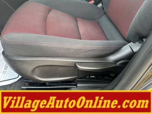 Used 2014 Chevrolet Cruze LT FWD image 13