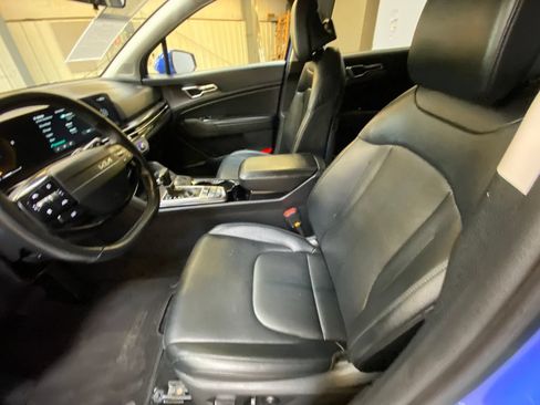 Used 2026 Kia Sportage EX w/ EX Panorama Roof Package FWD image 21