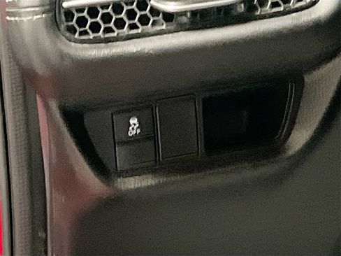 Used 2024 Honda HR-V EX-L image 10