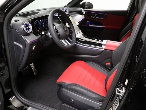 Certified 2025 Mercedes-Benz GLC 300 4MATIC image 11