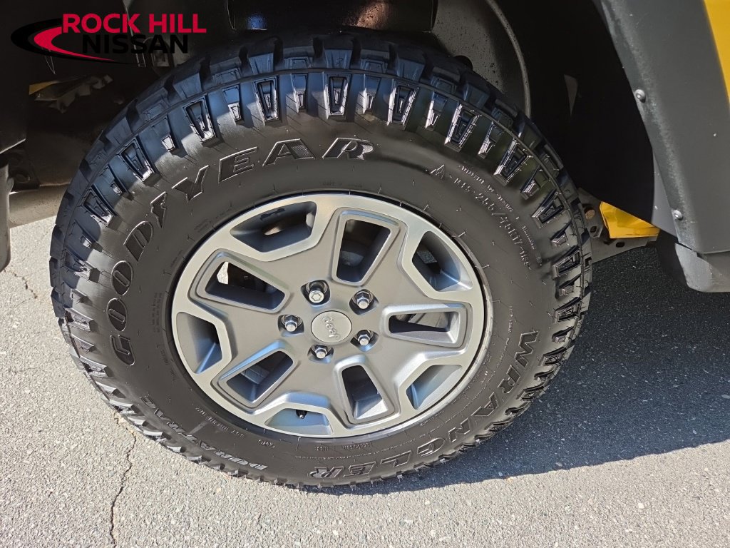 Used 2015 Jeep Wrangler Sport w/ Quick Order Package 24S AWD/4WD image 10