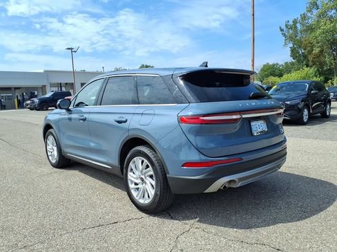 Used 2024 Lincoln Corsair FWD image 5