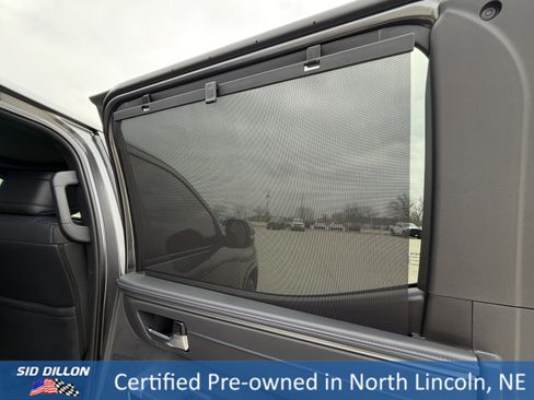 Used 2025 Toyota Tundra Limited image 25