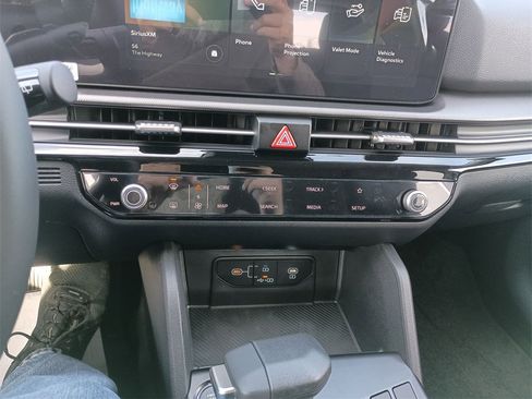 New 2026 Kia Sportage LX image 22