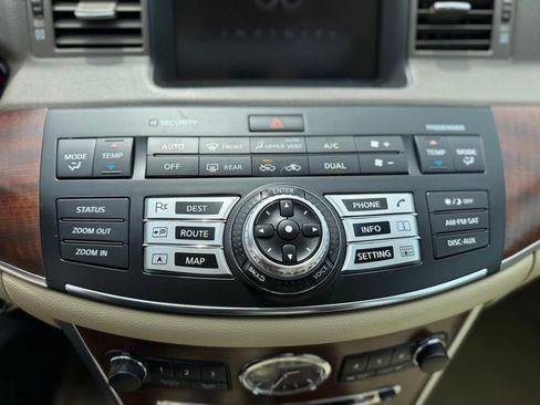 Used 2008 INFINITI M35 x w/ Technology Pkg AWD/4WD image 30
