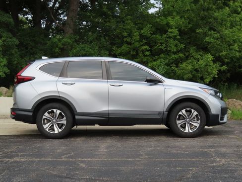 Used 2020 Honda CR-V LX image 2