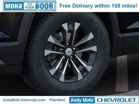 New 2026 Chevrolet Equinox LT w/ Convenience Package II image 9