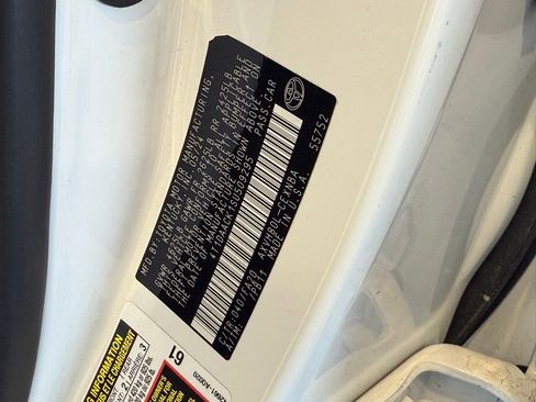 Used 2025 Toyota Camry LE image 34