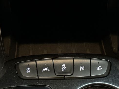 Used 2023 Chevrolet TrailBlazer ACTIV w/ Convenience Package FWD image 33