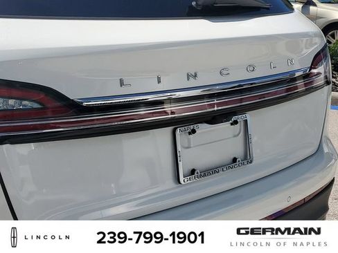 Certified 2023 Lincoln Nautilus Reserve FWD image 16