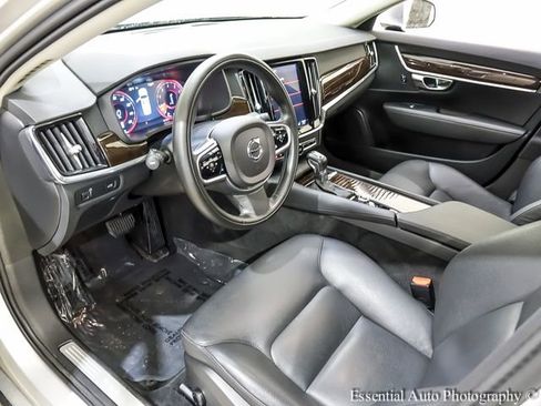 Used 2018 Volvo S90 T5 Momentum w/ Convenience Package AWD/4WD image 11