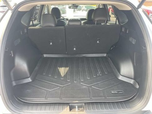Certified 2022 Hyundai Tucson SEL w/ Convenience + Premium Package FWD image 12