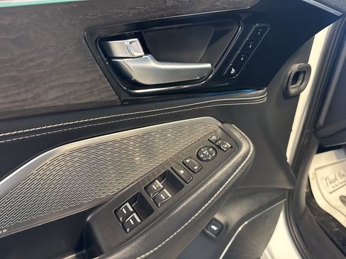 Used 2022 Acura MDX Advance image 21