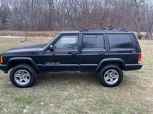 Used 2000 Jeep Cherokee Classic image 32