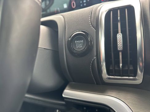 Used 2025 Ford Expedition Max Platinum AWD/4WD image 54