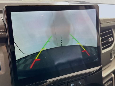 Used 2024 Ford Expedition Max XLT image 23