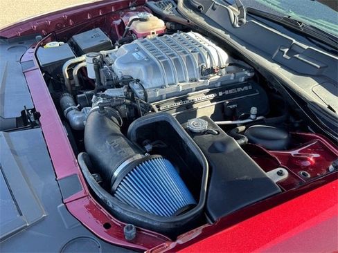 Used 2018 Dodge Challenger SRT Hellcat image 24