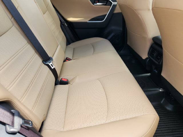 Certified 2023 Toyota RAV4 Limited FWD image 31