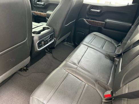 Used 2019 GMC Sierra 1500 Denali w/ Denali Ultimate Package AWD/4WD image 12