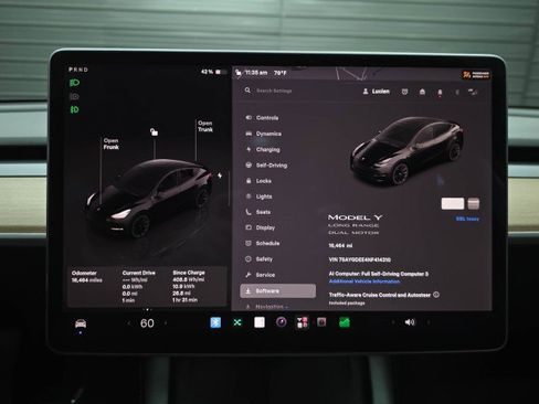 Used 2022 Tesla Model Y Long Range AWD/4WD image 25