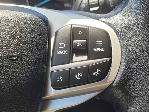 Used 2021 Ford Explorer XLT image 14