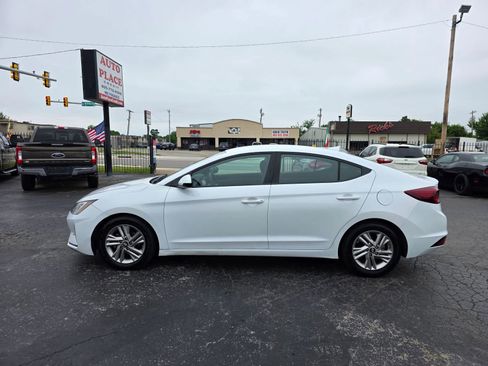 Used 2019 Hyundai Elantra SEL FWD image 21