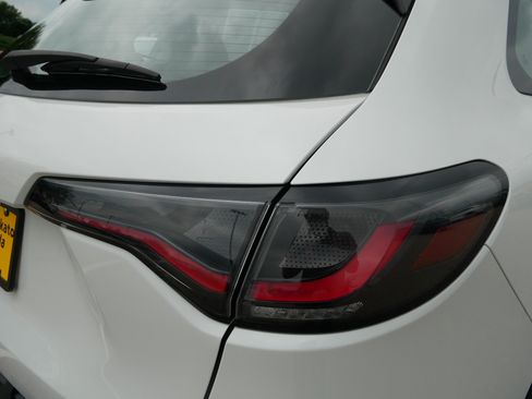 Certified 2024 Honda HR-V LX image 17