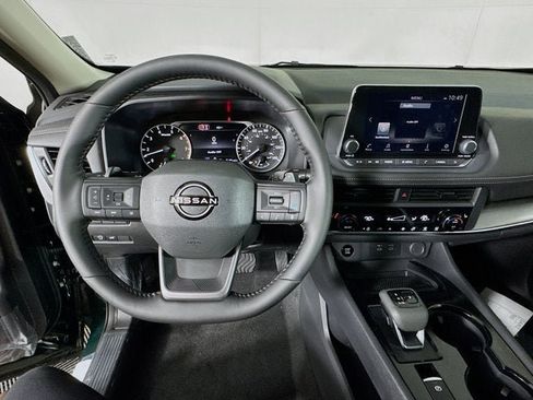 New 2026 Nissan Rogue SV AWD/4WD image 10