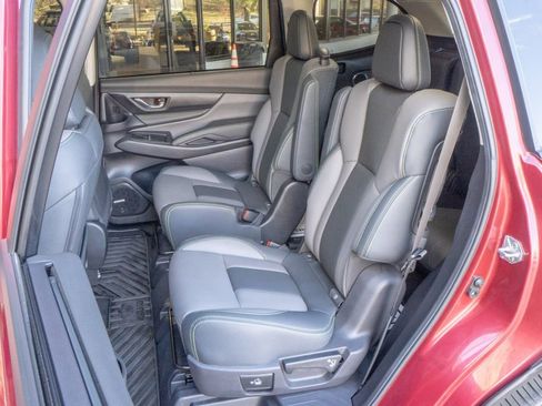 Certified 2024 Subaru Ascent Onyx Edition Limited w/ Popular Package Onyx AWD/4WD image 17