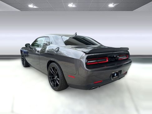 Used 2022 Dodge Challenger R/T w/ Plus Package RWD image 2