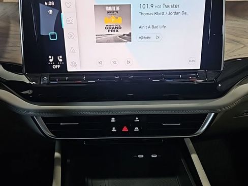 New 2026 Volkswagen Atlas SE FWD image 34