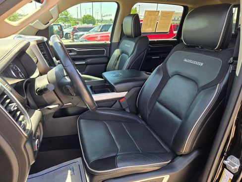 Used 2020 RAM 1500 Laramie AWD/4WD image 16