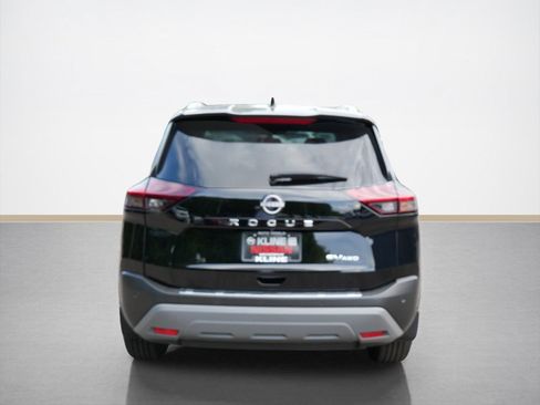 Certified 2023 Nissan Rogue SV w/ SV Premium B Package AWD/4WD image 4