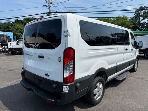 Used 2018 Ford Transit 350 XLT RWD image 7