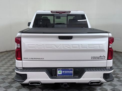 Used 2024 Chevrolet Silverado 1500 High Country w/ High Country Premium Package image 6