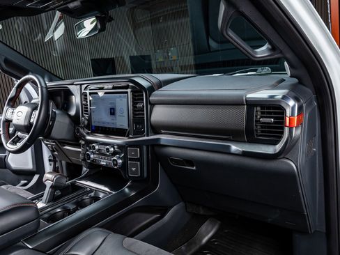 Used 2025 Ford F150 Raptor image 18