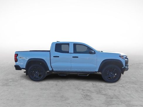 Used 2024 Chevrolet Colorado Trail Boss w/ Technology Package image 6