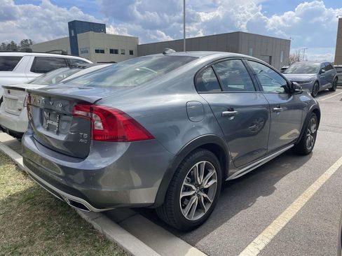 Used 2018 Volvo S60 T5 Cross Country Platinum image 4