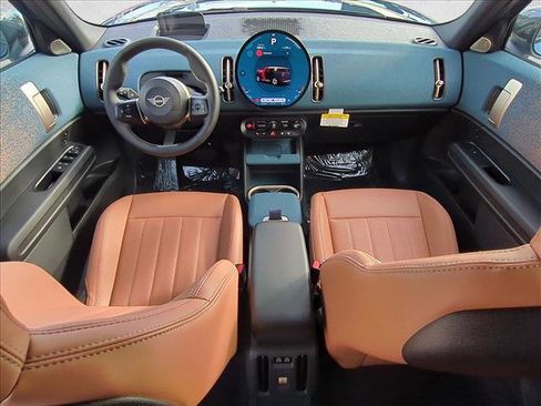 New 2025 MINI Cooper Countryman SE w/ Comfort Package Max image 15