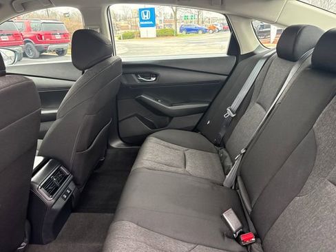 Certified 2025 Honda Accord LX image 19