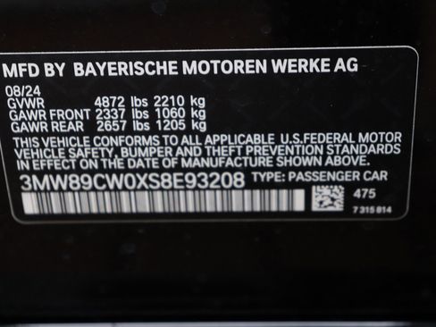 Used 2025 BMW 330i xDrive Sedan w/ Premium Package image 9