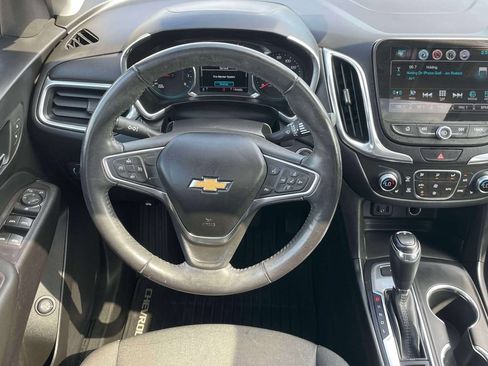 Used 2018 Chevrolet Equinox LT w/ Sun & Infotainment Package AWD/4WD image 13