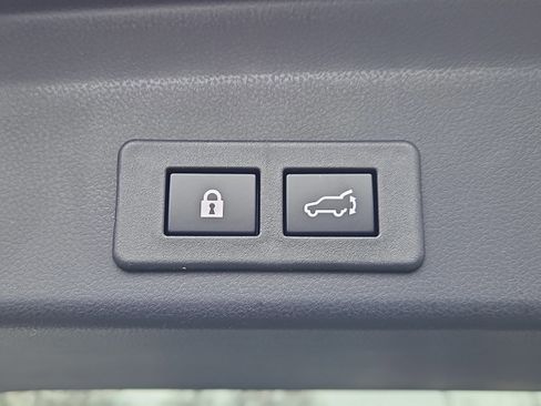 New 2026 Subaru Ascent Bronze Edition image 18